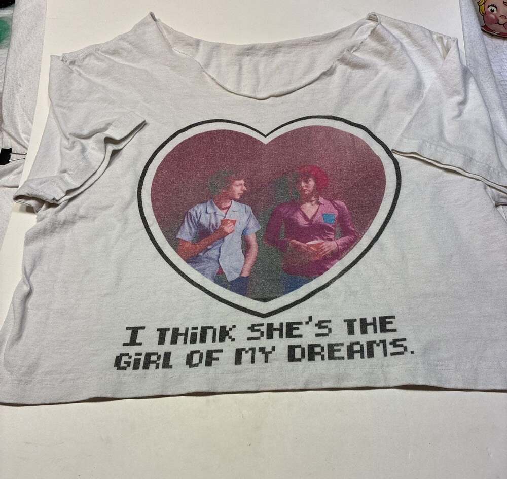 Scott Pilgrim Vs. The World Scott & Ramona Heart Graphic Crop T-Shirt